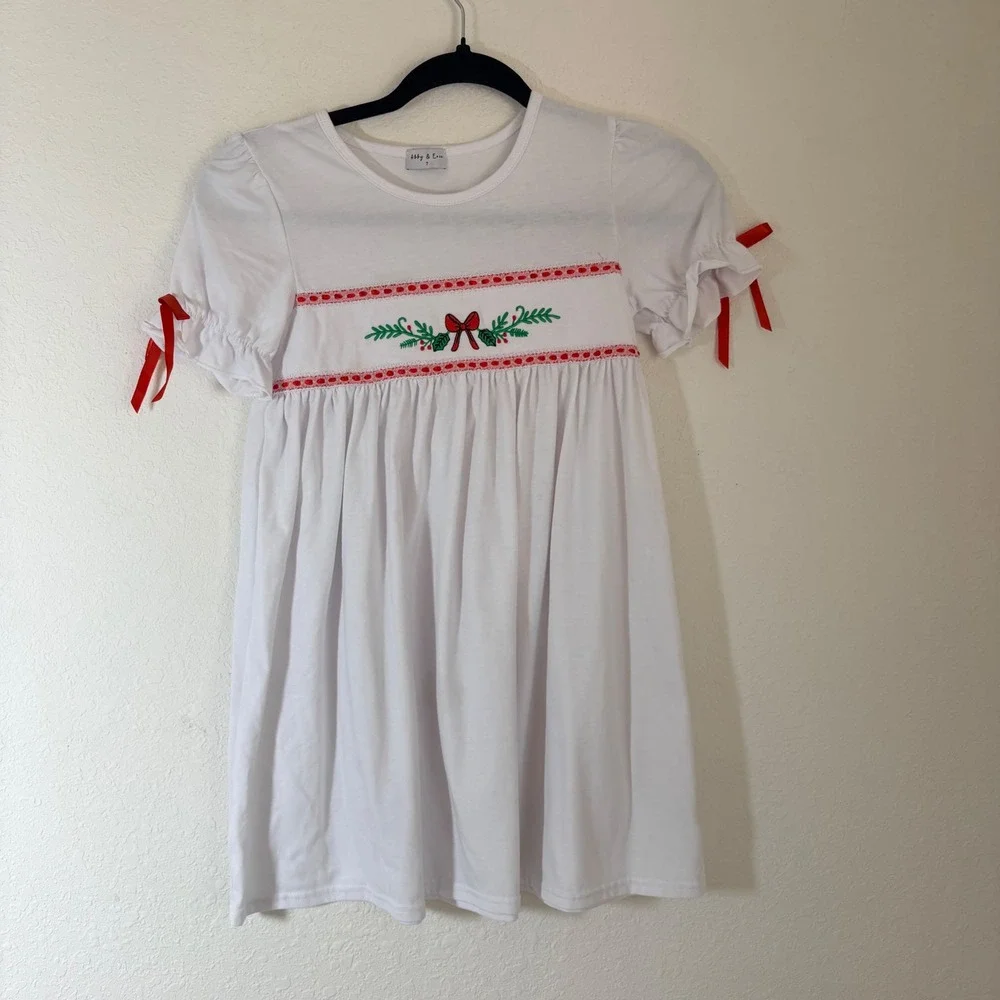 Abby & Erin short sleeve